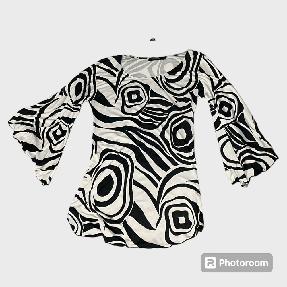 Fun & Funky Arden B dress size small